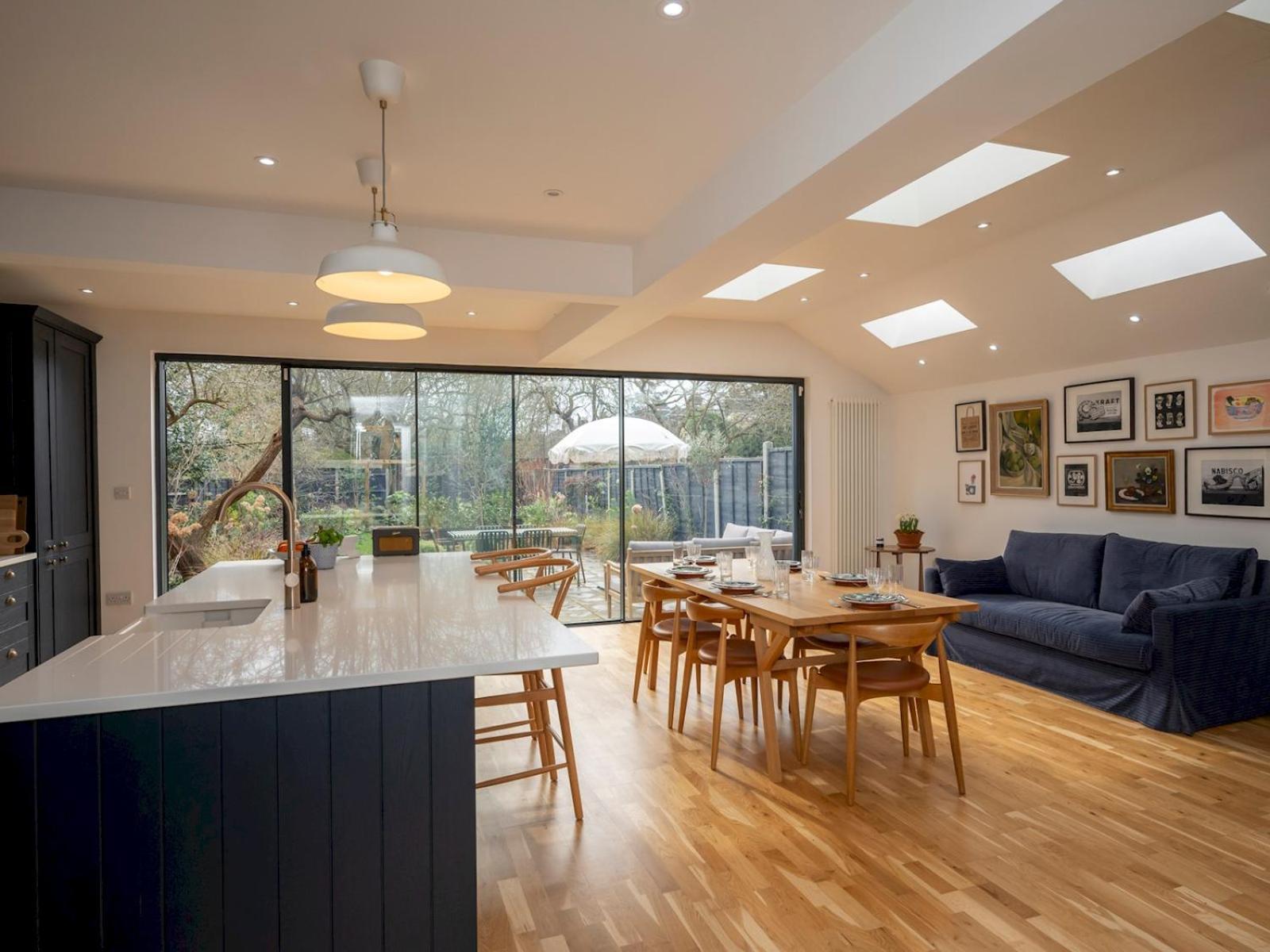 Charming Victorian 25mins To Bridge Pass The Keys Londra