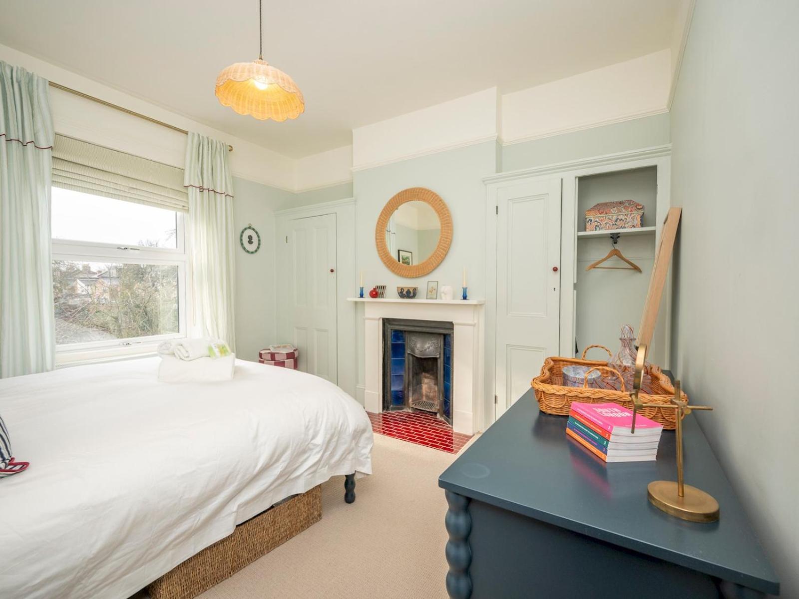 Charming Victorian 25mins To Bridge Pass The Keys Casa vacanze Londra