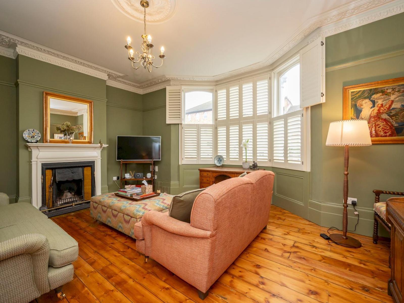 Charming Victorian 25mins To Bridge Pass The Keys Casa vacanze Londra