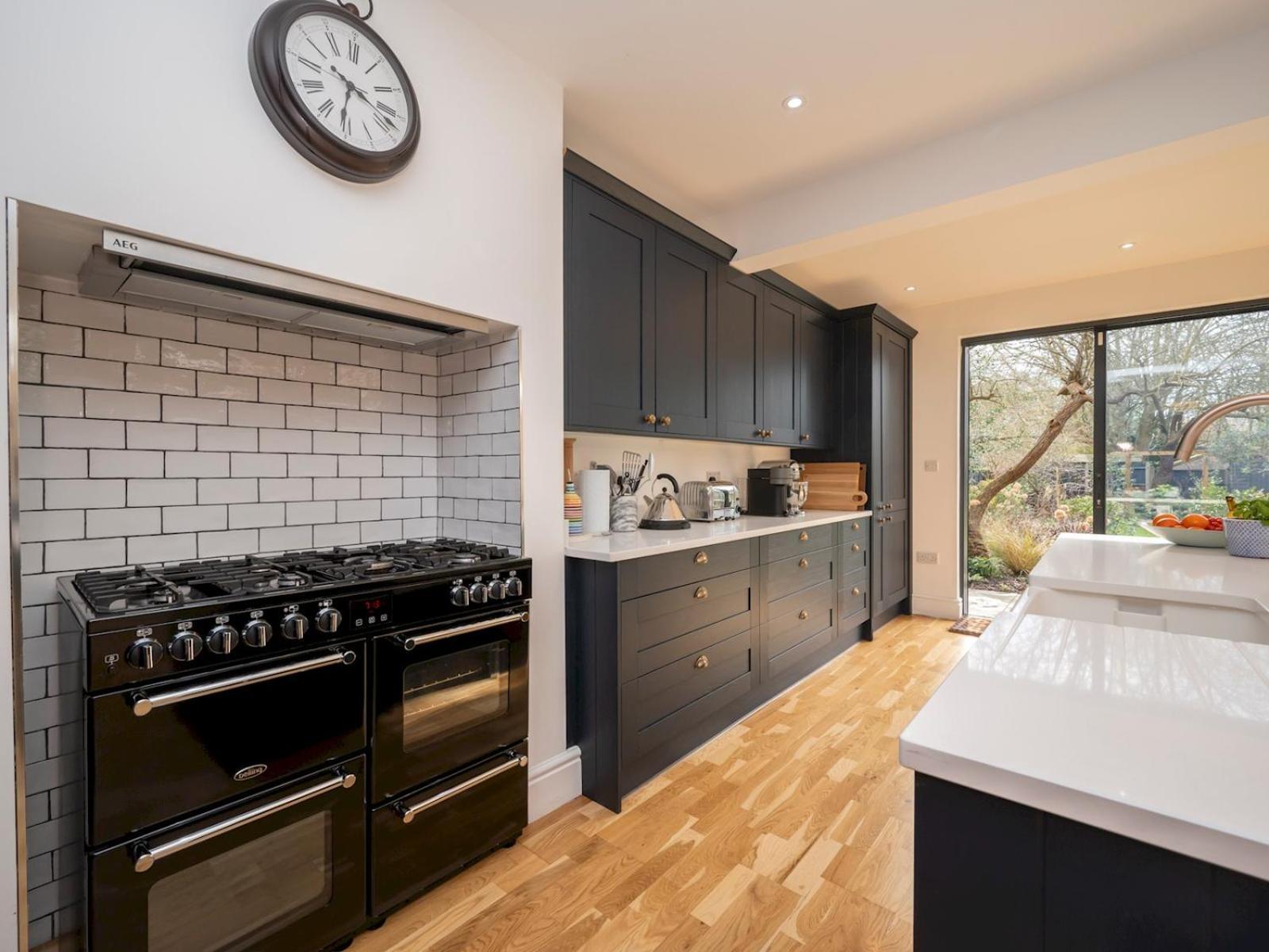 Charming Victorian 25mins To Bridge Pass The Keys Ferienhaus